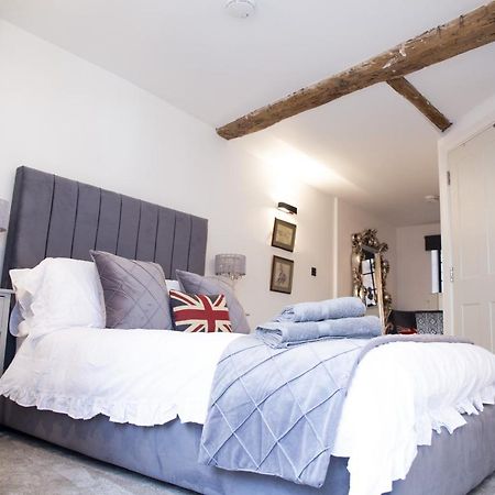 The Penthouse At Mercers Croft Stratford-upon-Avon Esterno foto
