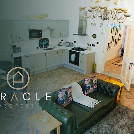 The Penthouse At Mercers Croft Stratford-upon-Avon Camera foto
